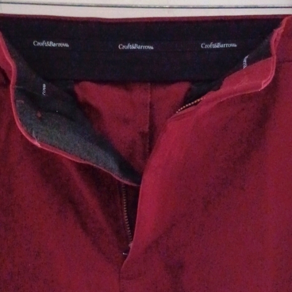 CROFT & BARROW Maroon Flat Front Chinos w/ Wide Legs - Picture 5 of 7